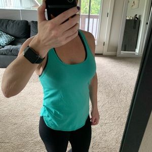 Lululemon “105 F” Singlet Tank, size 6